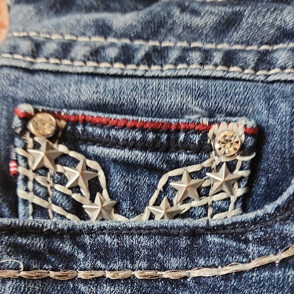 Vigoss Blue Jean Shorts Distressed Cut-Off Hem - Picture 8 of 11